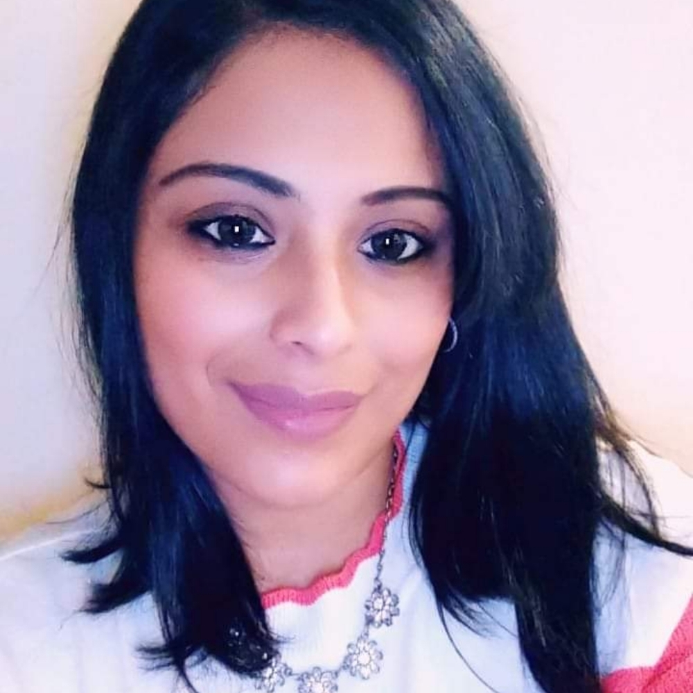 Meet your Posher, Leticia